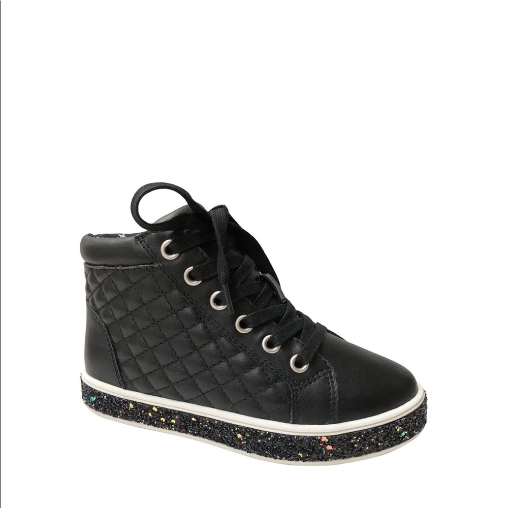 Girls Glitter Quilted Faux Leather Hightop Shoes.